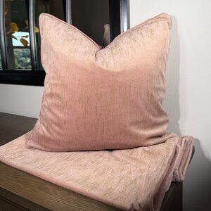 Set of 4: Blush Pink Velvet 18" Square Pillow Covers with Zipper